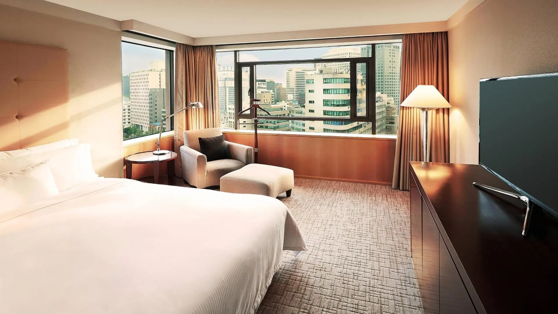 Westin Josun Seoul Hotel 5*,  South Korea