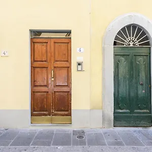 https://novella-contemporary-apartment.it-tuscanyhotel.com