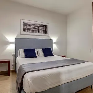 https://house-g.it-tuscanyhotel.com