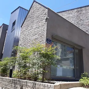 https://inside-hostel.busan-hotelsweb.com