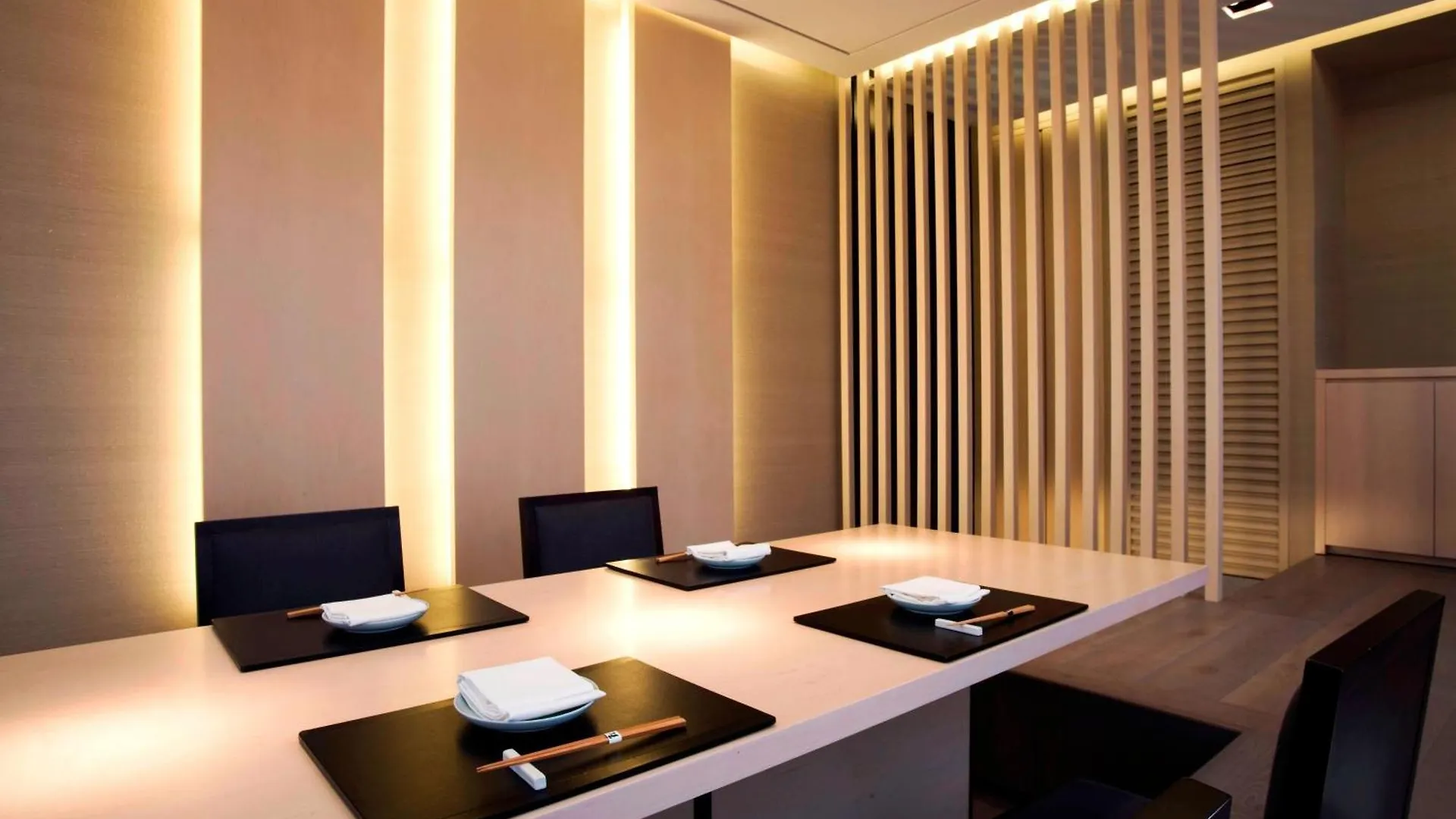 *****  Westin Josun Seoul Hotel Южная Корея